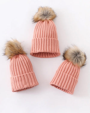 
            
                Load image into Gallery viewer, Pom Pom Beanie Hat
            
        
